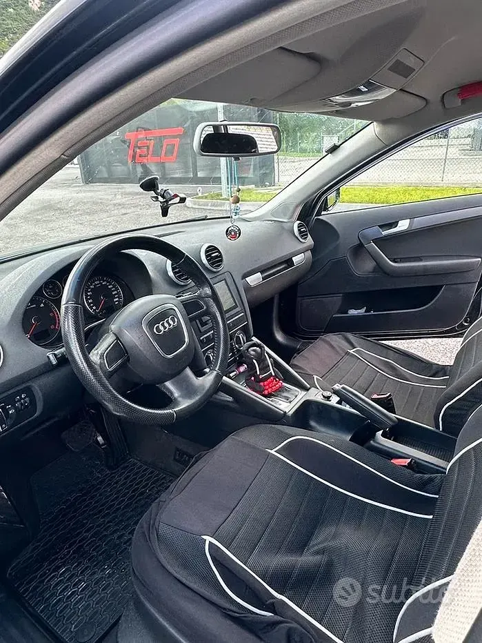 Usata Audi A3 Ambiente 140 CV (102 kW) 2010 Nero Utilitaria