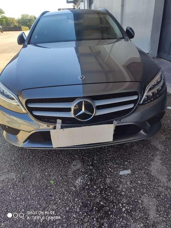 Grigio Usata 2019 Mercedes C180 Business Station wagon | 13.900 € (Buon prezzo) - Immagine 1/4