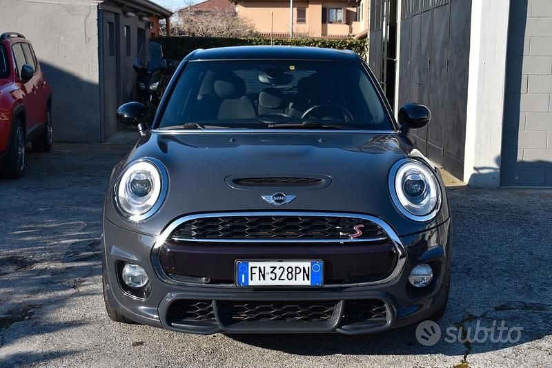 Usata Mini John Cooper Works Hype 192 CV (141 kW) 2018 Grigio Utilitaria