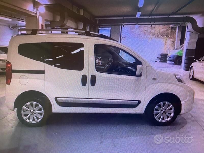 Usata Fiat Qubo Trekking 80 CV (58 kW) 2015 Bianco Monovolume