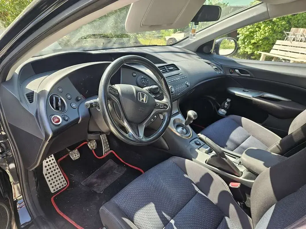 Usata Honda Civic Elegance 99 CV (72 kW) 2010 Berlina