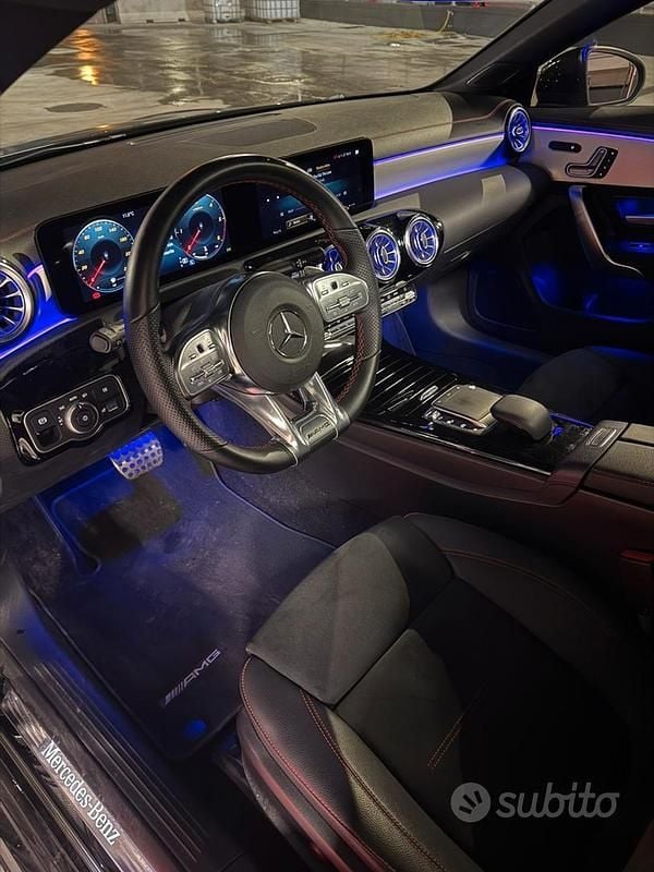 Usata Mercedes CLA200 Premium 150 CV (110 kW) 2023 Nero Berlina