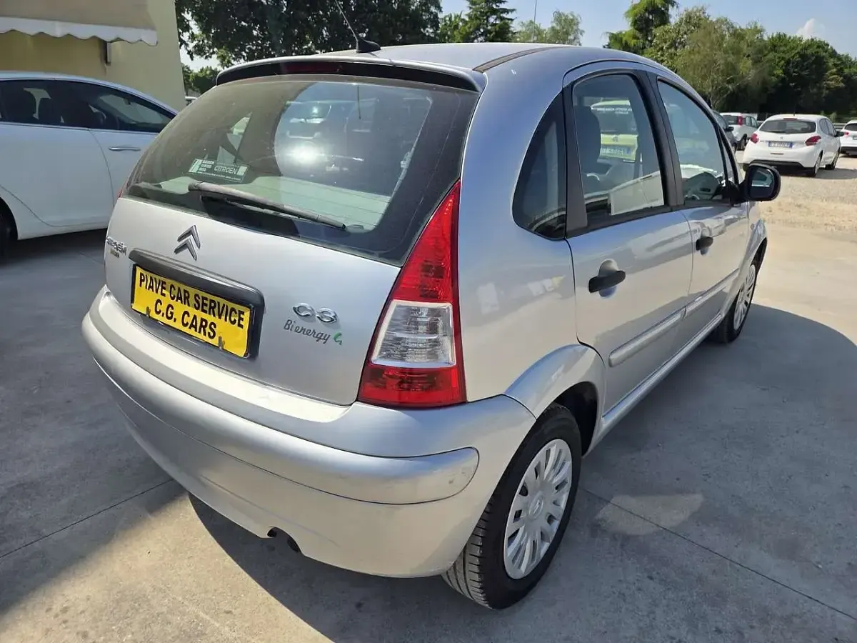 Usata Citroën C3 60 CV (44 kW) 2010 Argento Berlina