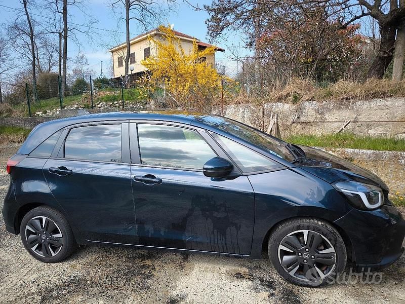 Usata Honda Jazz 2023 Blu Utilitaria