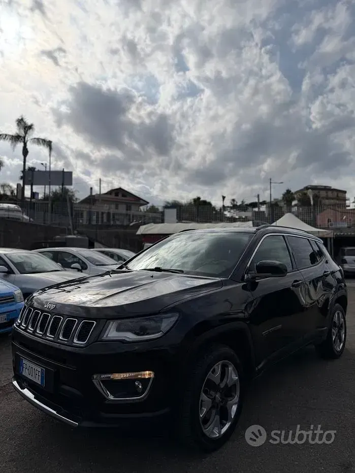 Usata Jeep Compass Limited 140 CV (102 kW) 2018 Nero SUV