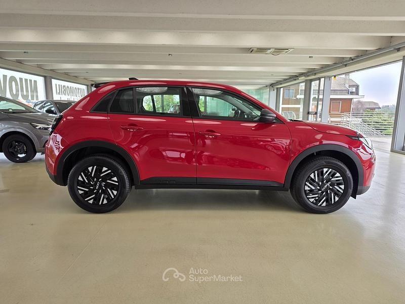 Nuova Fiat 600 Comfort 101 CV (74 kW) 2025 Rosso SUV