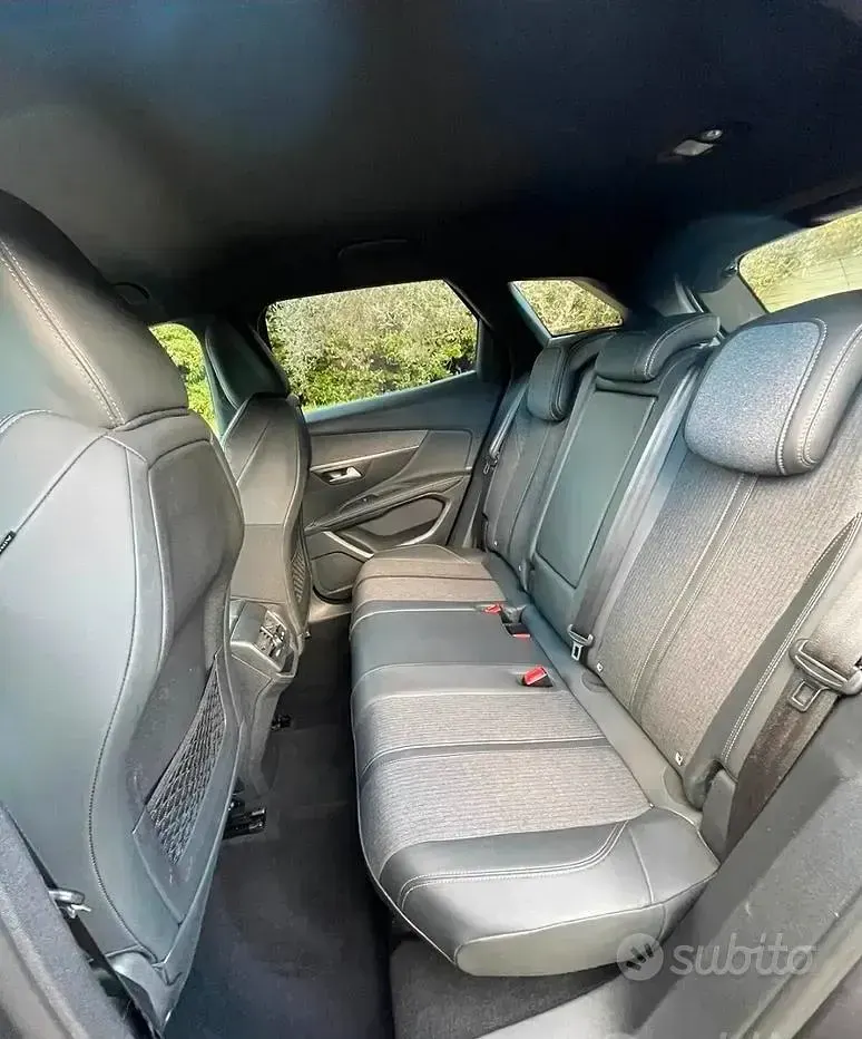 Usata Peugeot 3008 150 CV (110 kW) 2018 Grigio SUV