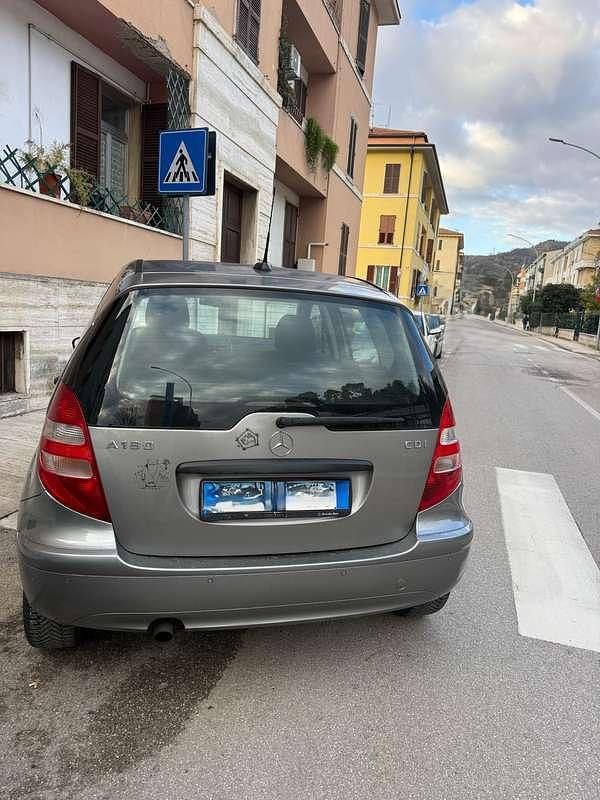 Usata Mercedes A180 Avantgarde Edition 109 CV (80 kW) 2008 Monovolume