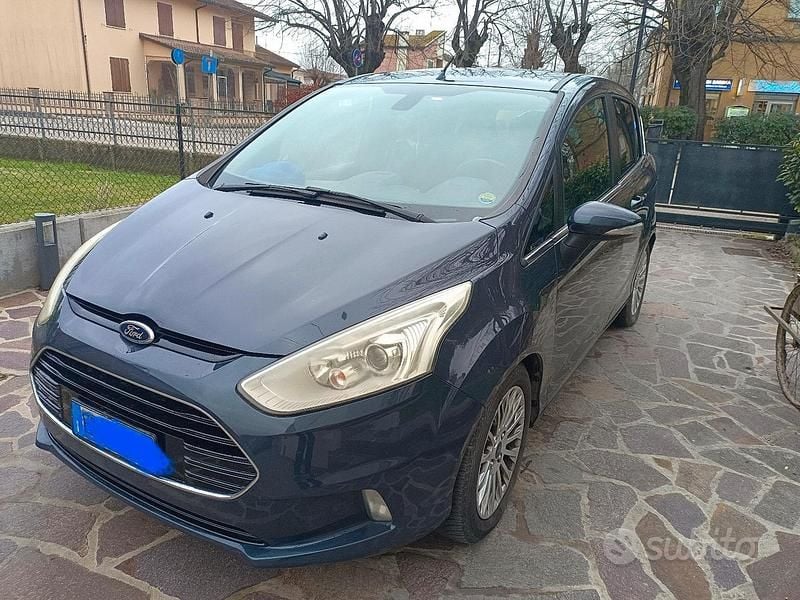 Usata Ford B-MAX 95 CV (69 kW) 2013 Blu Monovolume
