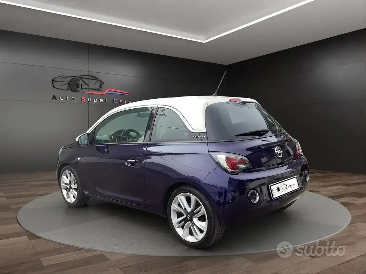 Usata Opel Adam Jam 101 CV (74 kW) 2013 Viola Utilitaria