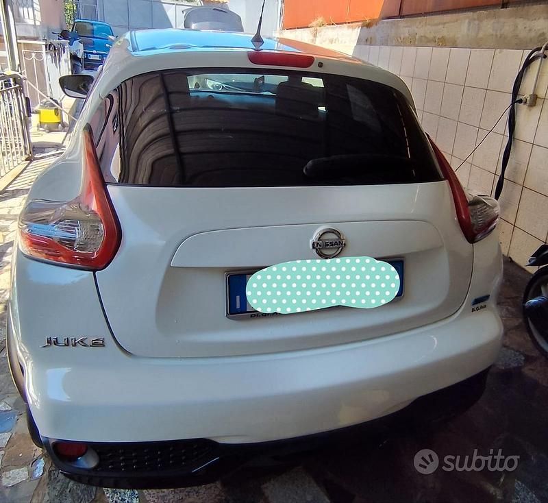 Usata Nissan Juke Tekna 110 CV (80 kW) 2015 Bianco SUV