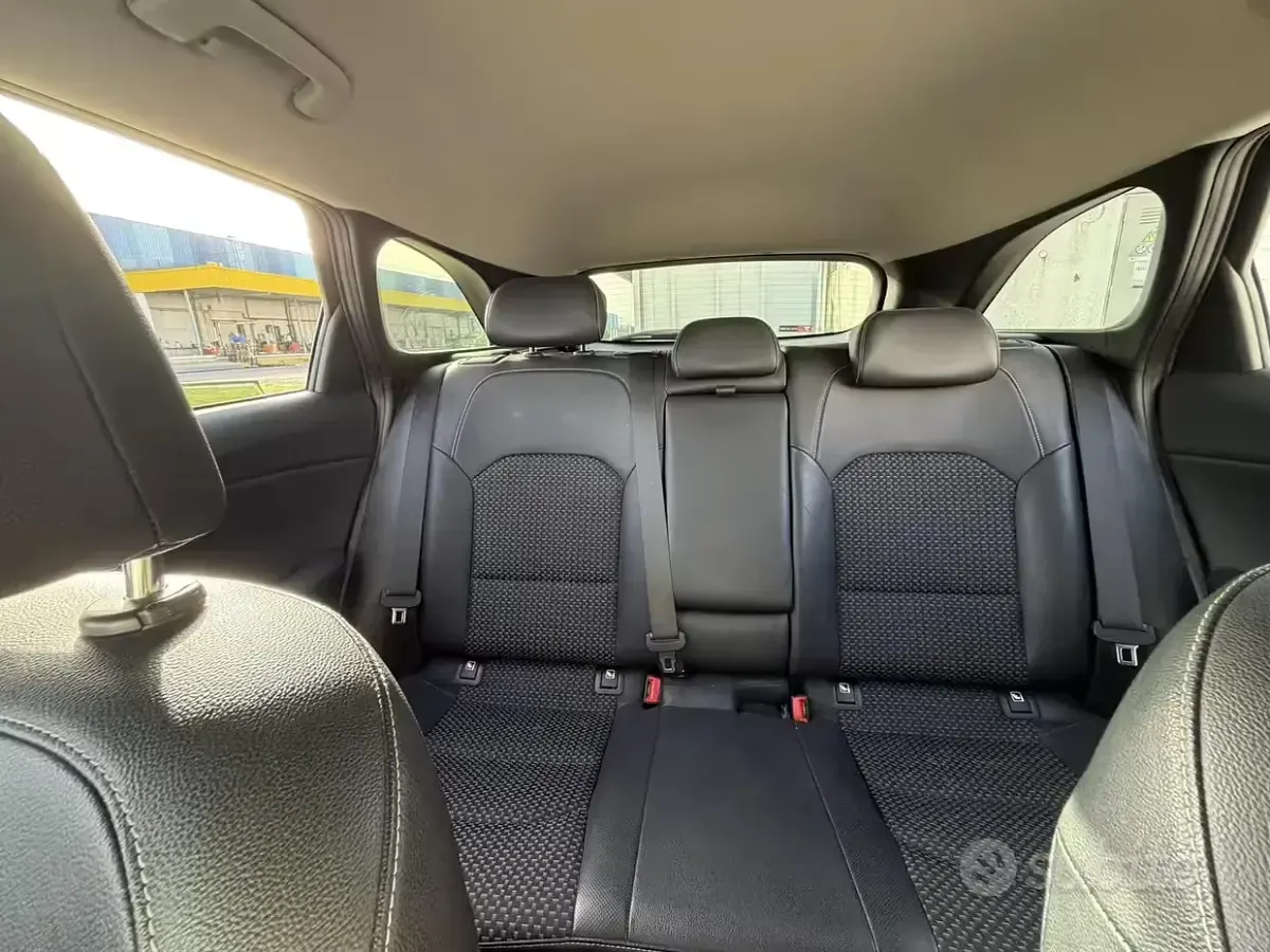 Usata Kia Ceed Sportswagon 136 CV (100 kW) 2018 Bluazzurro Station wagon