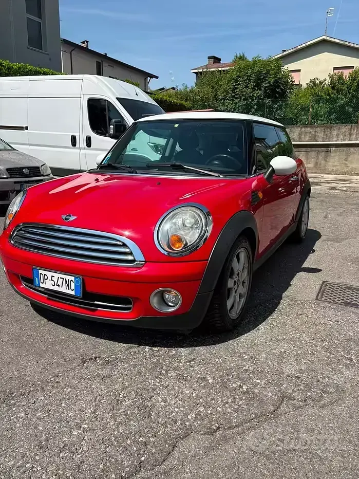Usata Mini ONE Chili 95 CV (69 kW) 2008 Rosso Utilitaria