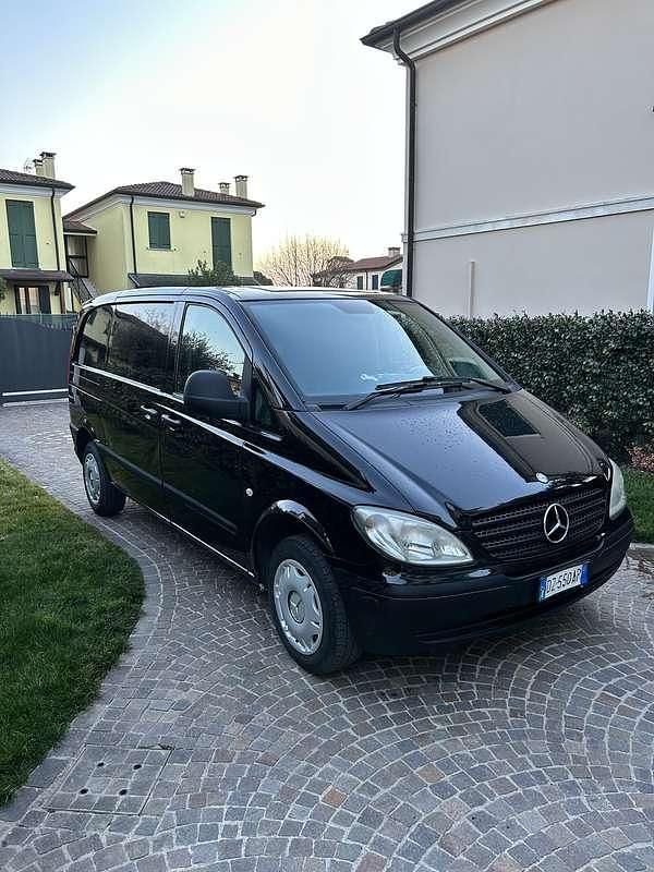 Usata Mercedes Vito 150 CV (110 kW) 2009 Furgone