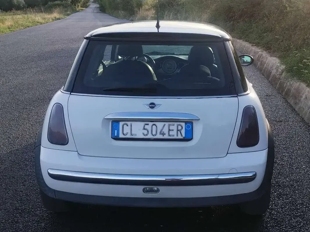 Usata Mini One D 75 CV (55 kW) 2004 Bianco Utilitaria
