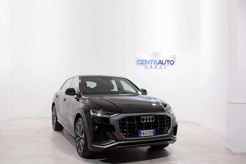 Nero Usata 2019 Audi Q8 Sport SUV | 47.900 € (Super prezzo) - Immagine 1/4