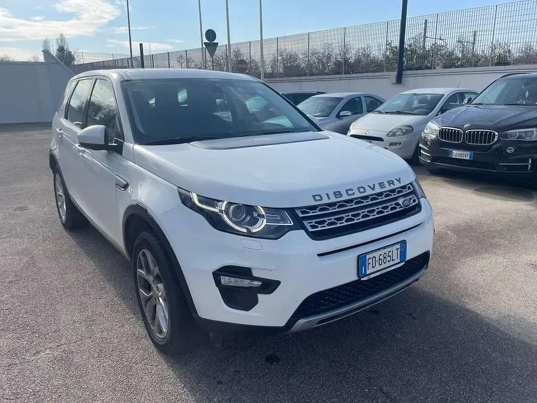 Usata Land Rover Discovery Sport SE 179 CV (131 kW) 2016 Bianco SUV