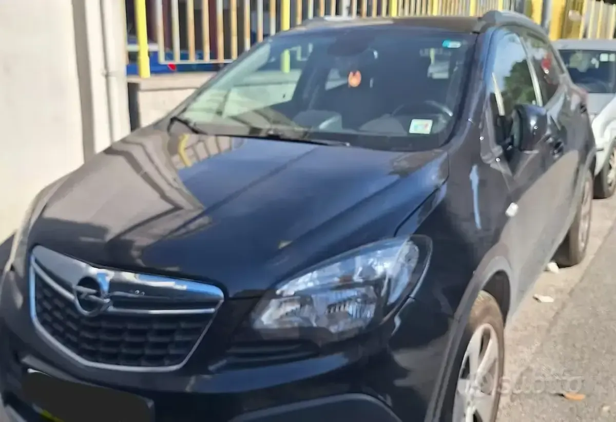 Usata Opel Mokka 136 CV (100 kW) 2016 Nero SUV