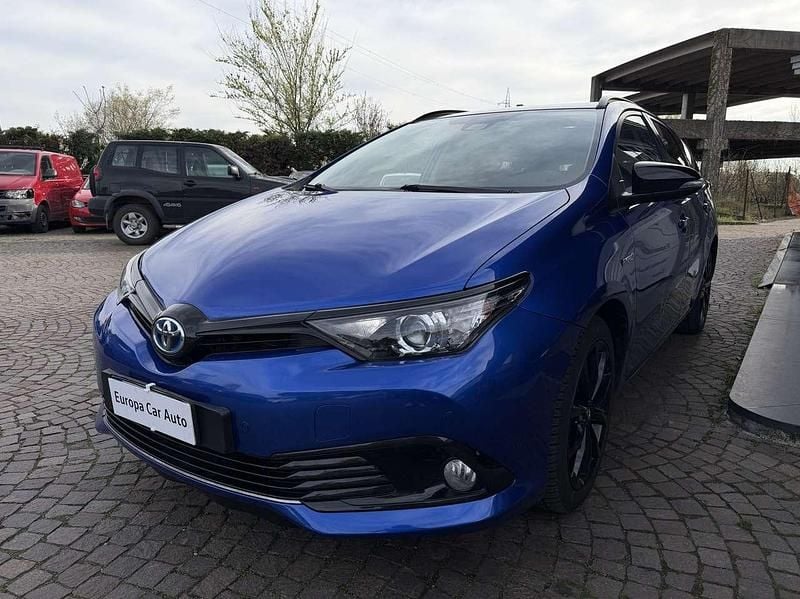 Usata Toyota Auris Hybrid Edition 99 CV (72 kW) 2018 Blu met Station wagon