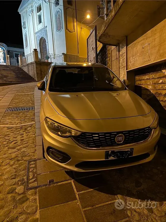 Usata Fiat Tipo 84 CV (61 kW) 2016 Berlina