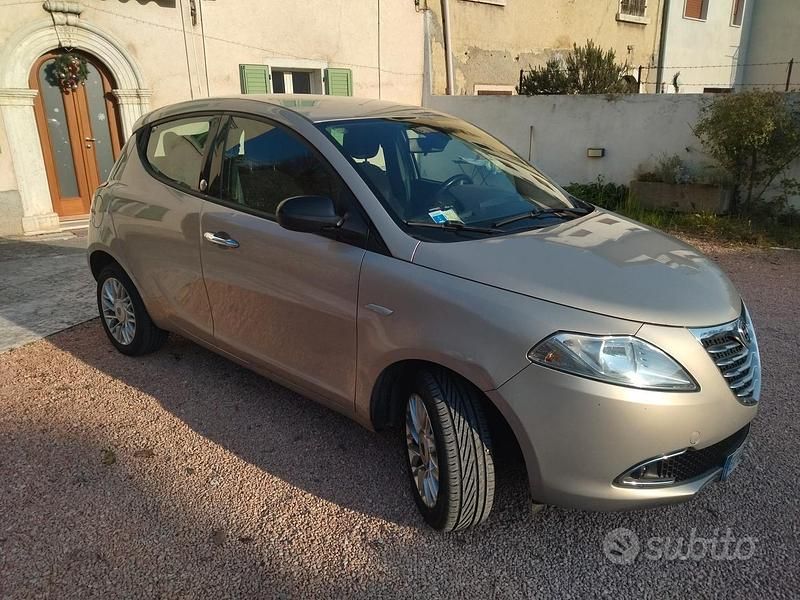 Marrone Usata 2014 Lancia Ypsilon Due volumi | 1000 € (Super prezzo) - Immagine 1/4