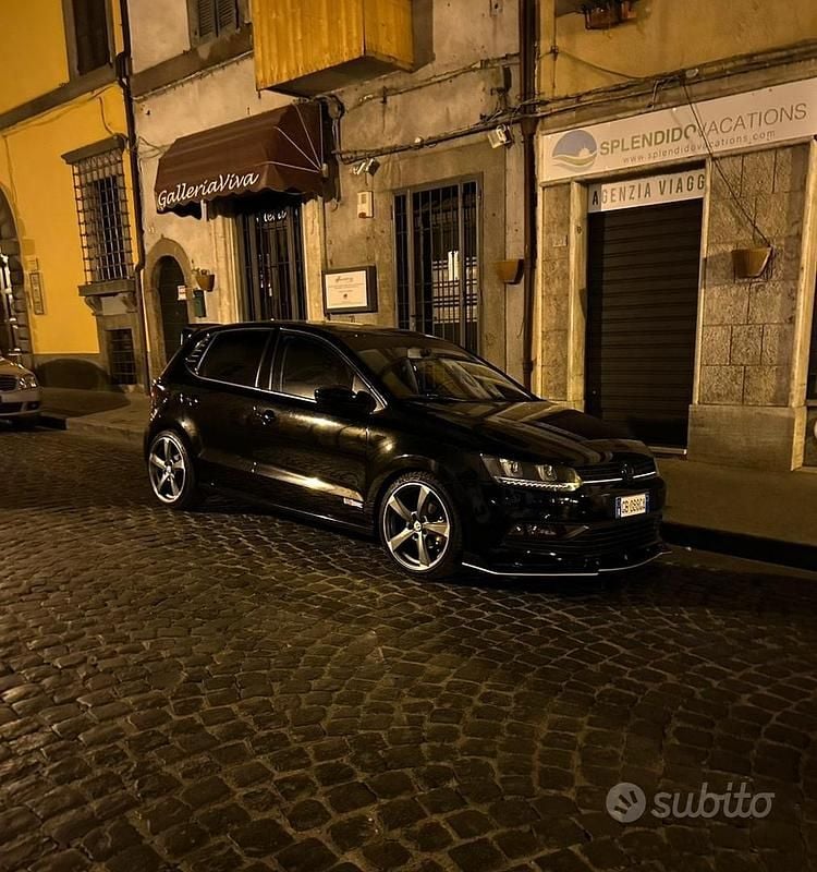 Usata VW Polo Trendline 75 CV (55 kW) 2017 Nero Berlina