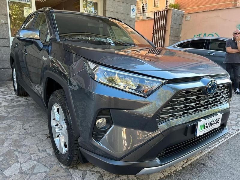 Usata Toyota RAV4 Hybrid Business Edition 178 CV (130 kW) 2020 Grigio SUV
