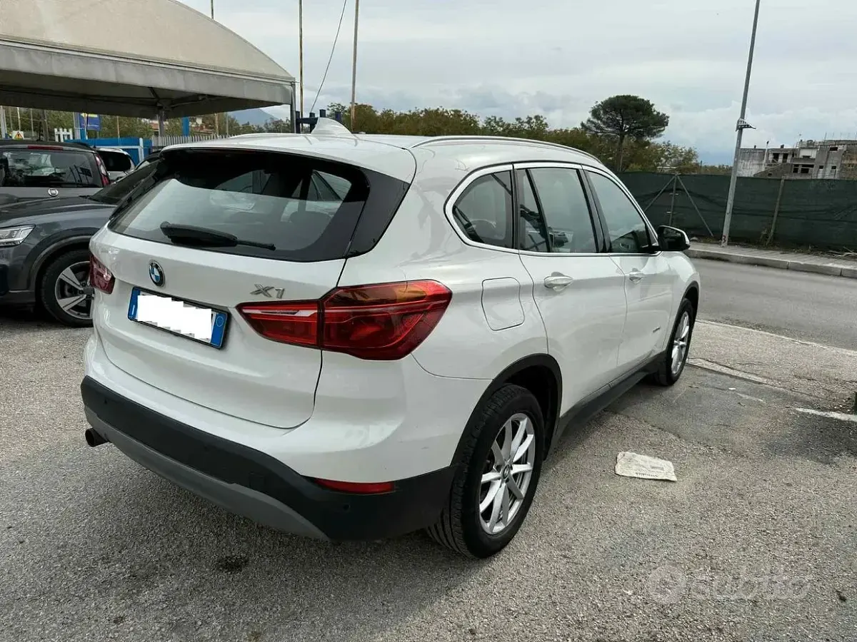Usata BMW X1 150 CV (110 kW) 2016 Bianco SUV