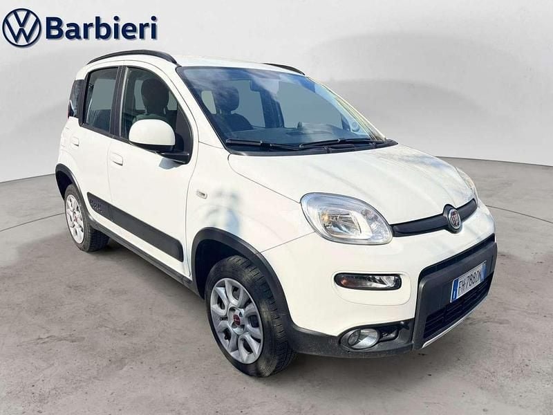 Usata Fiat Panda 4x4 S 95 CV (69 kW) 2017 Other Utilitaria