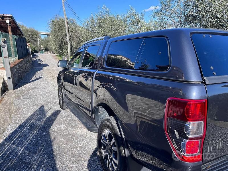 Grigio Usata 2022 Ford Ranger Wildtrack Pick-up | 35.000 € (Super prezzo) - Immagine 1/4