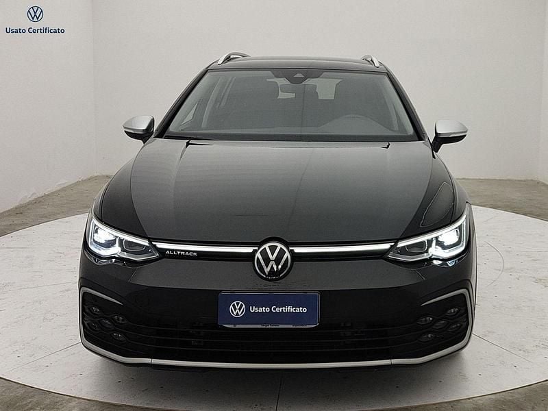 Begagnad VW Golf Alltrack 2023 Grå Kombi