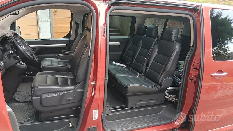 Usata Opel Zafira Life 180 CV (132 kW) 2021 Rosso Monovolume