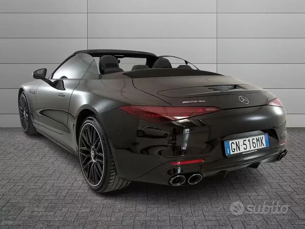 Usata Mercedes SL43 AMG Premium Plus 381 CV (280 kW) 2023 Nero Cabrio