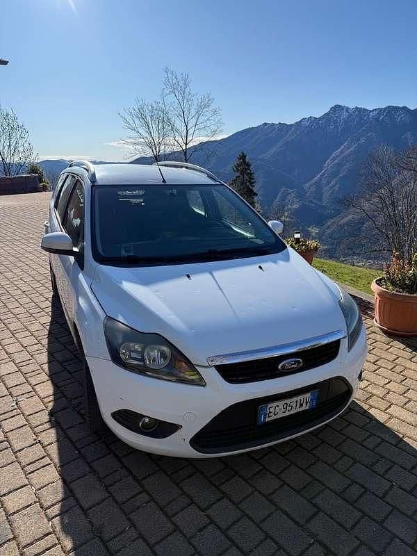 Usata Ford Focus 109 CV (80 kW) 2010 Station wagon