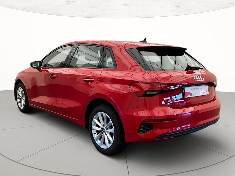 Usata Audi A3 150 CV (110 kW) 2022 Rosso tango metallizzato Berlina