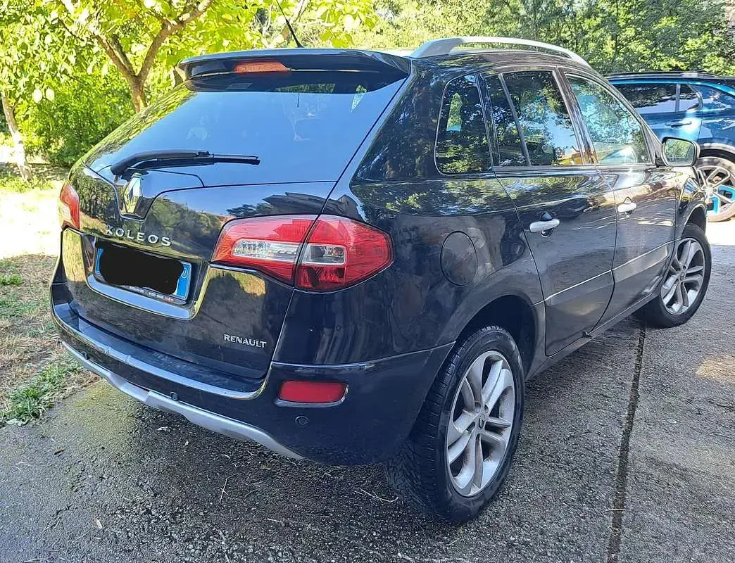 Usata Renault Koleos Bose Edition 150 CV (110 kW) 2011 Nero SUV