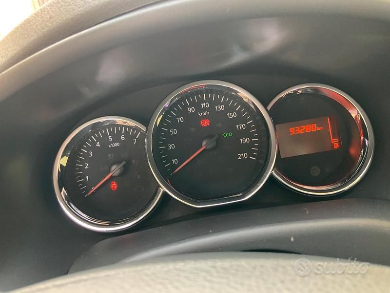 Usata Dacia Sandero 2017 Grigio Berlina