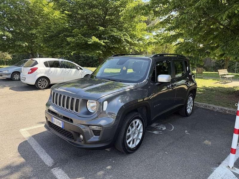 Begagnad Jeep Renegade Limited 190 HK (139 kW) 2022 SUV
