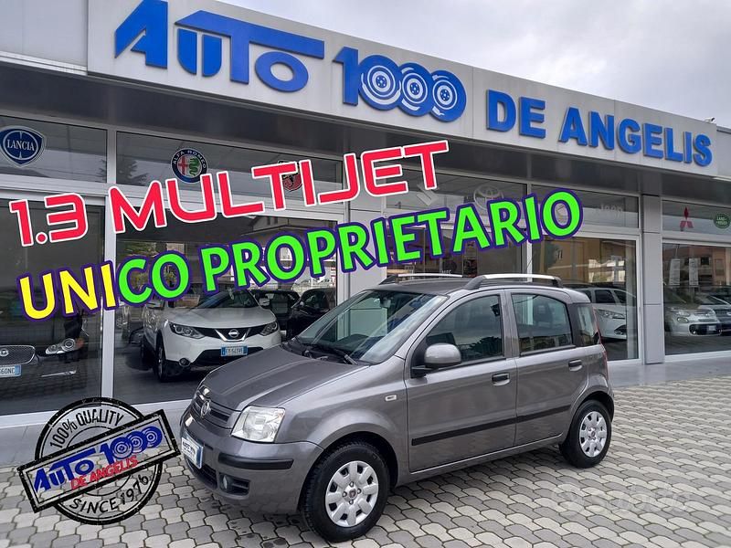 Grigio Usata 2012 Fiat Panda Due volumi | 5500 € (Cara) - Immagine 1/4