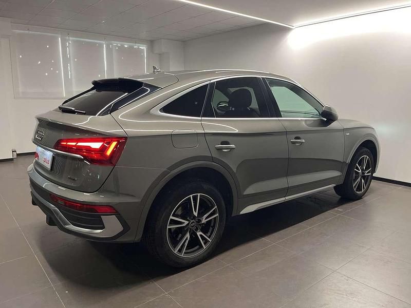 Usata Audi Q5 S-Line 204 CV (150 kW) 2024 Grigio SUV