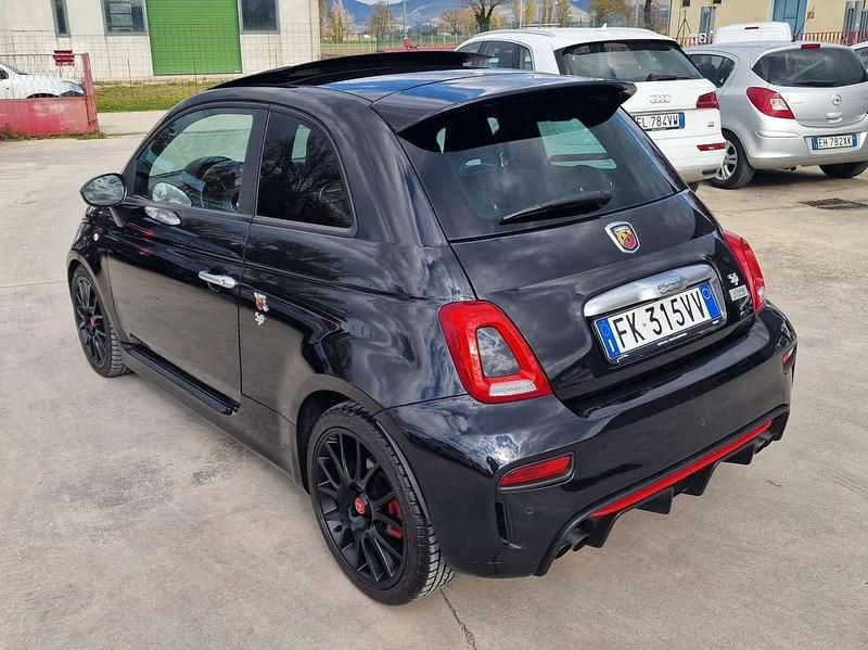 Usata Abarth 595 Pista 160 CV (117 kW) 2017 Nero Utilitaria