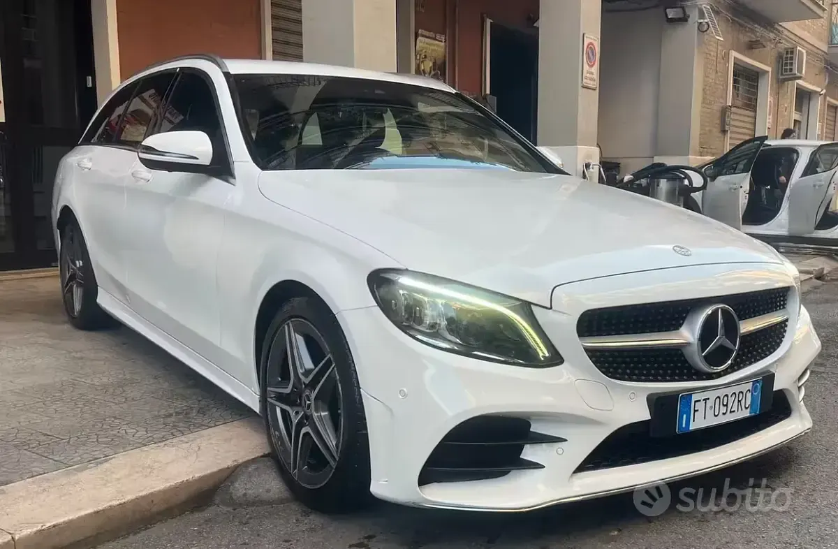 Usata Mercedes C220 Premium 194 CV (142 kW) 2019 Bianco Station wagon