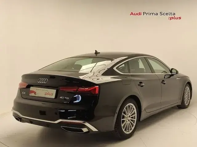 Gebraucht Audi A5 Sportback S-Line 204 PS (150 kW) 2024 Schwarz Kleinwagen