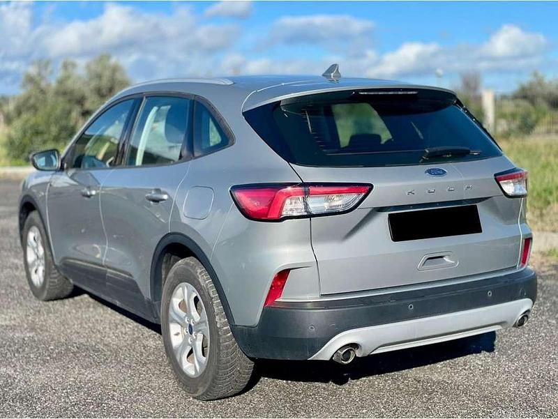 Usata Ford Kuga Business Edition 120 CV (88 kW) 2021 Argento SUV