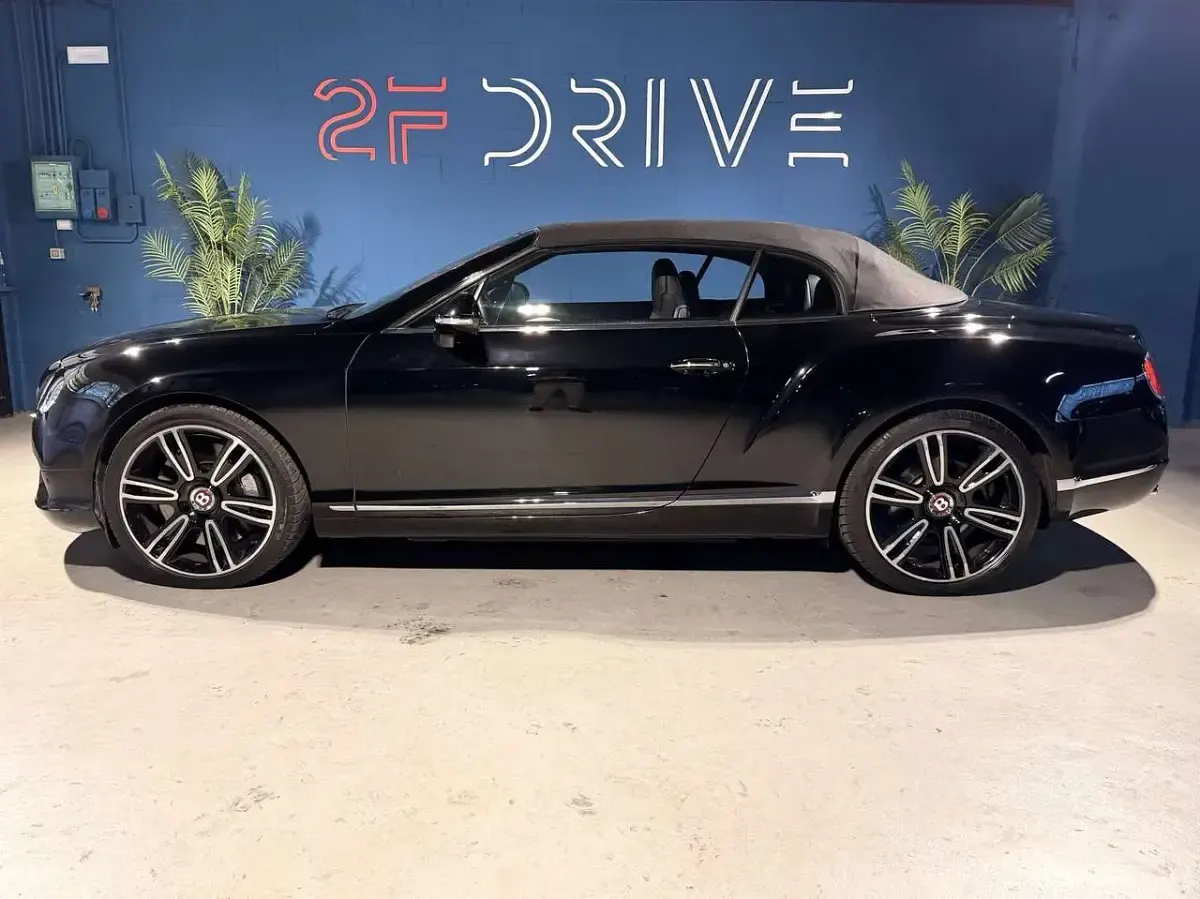 Usata Bentley Continental GT Convertible 507 CV (372 kW) 2015 Nero Cabrio