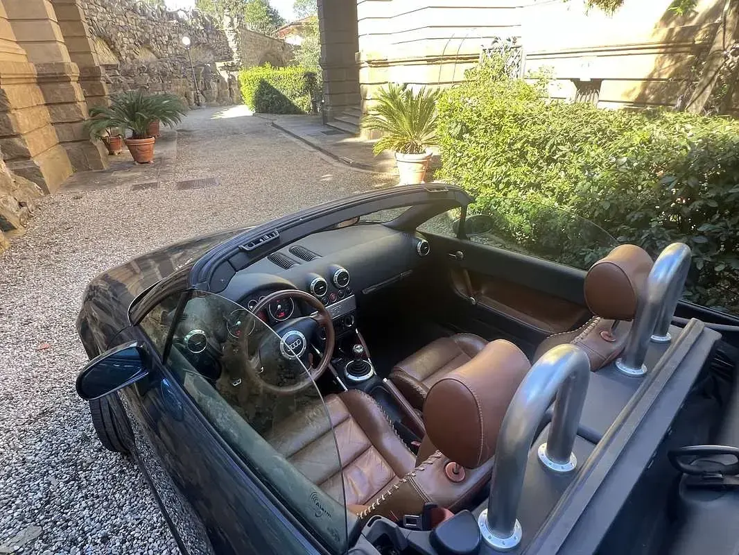 Usata Audi TT Roadster 224 CV (164 kW) 2000 Verde Cabrio