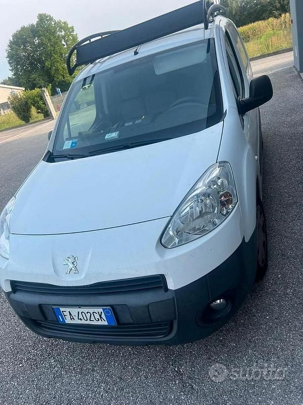 Occasion Peugeot Partner 2015 Blanc Monospace