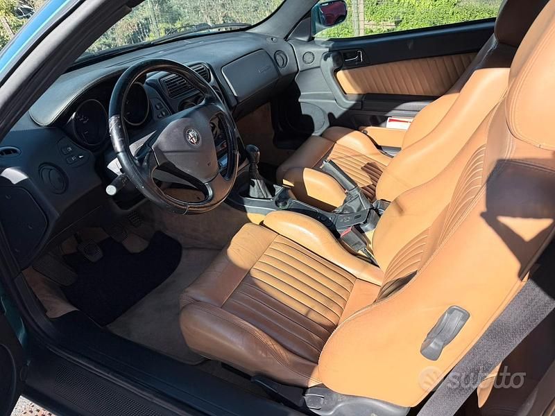 Usata Alfa Romeo GTV 201 CV (147 kW) 1998 Verde Coupé