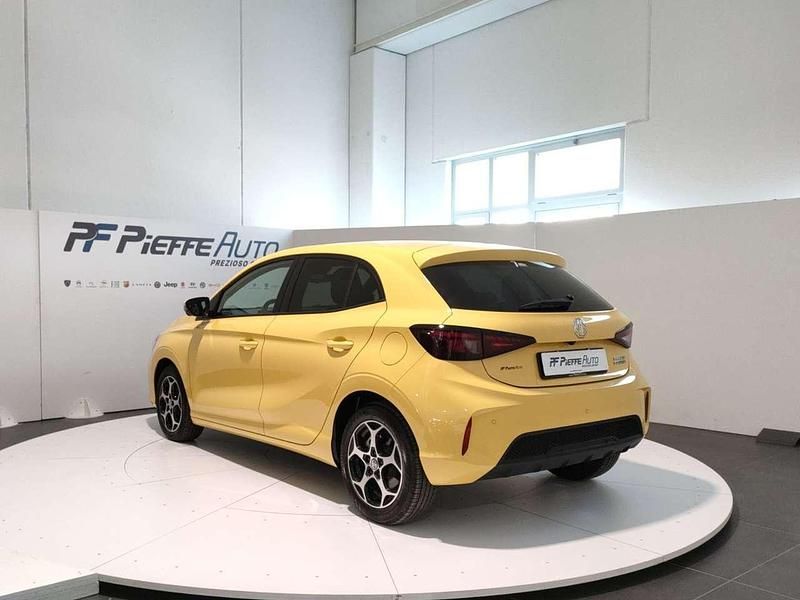 Nuova MG MG3 Luxury 194 CV (142 kW) 2025 Morning yellow Utilitaria