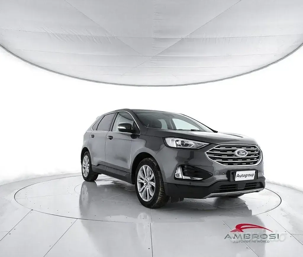 Usata Ford Edge Vignale 238 CV (175 kW) 2019 Grigio SUV